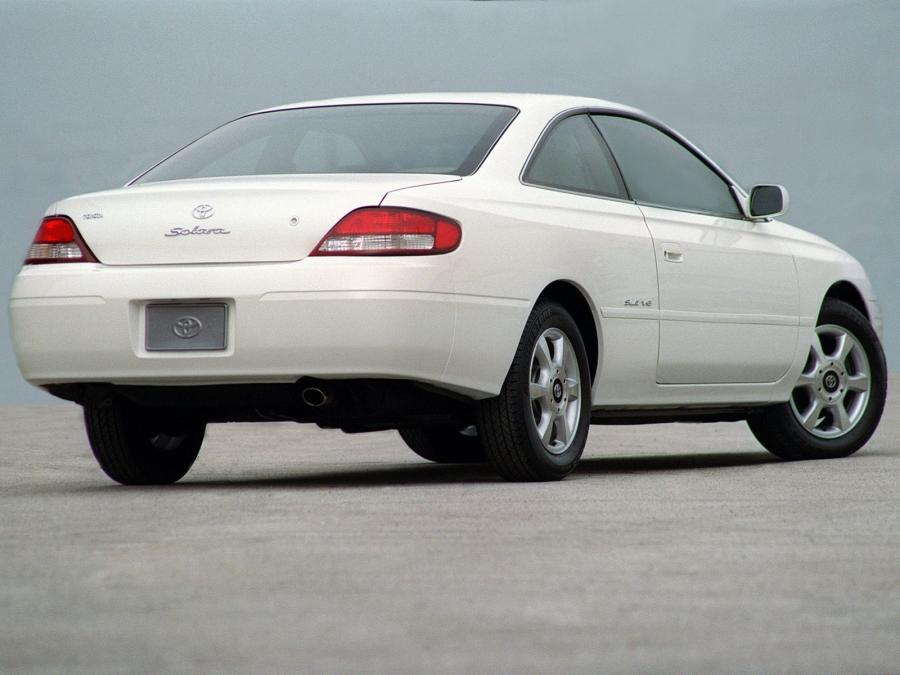  Toyota Camry Solara Coupe 1999 года  (фото 10 из 10)